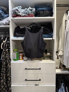 lululemon athletica Black High-Neck Sports Bra Tank